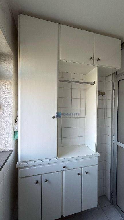 Apartamento à venda e aluguel com 2 quartos, 55m² - Foto 8