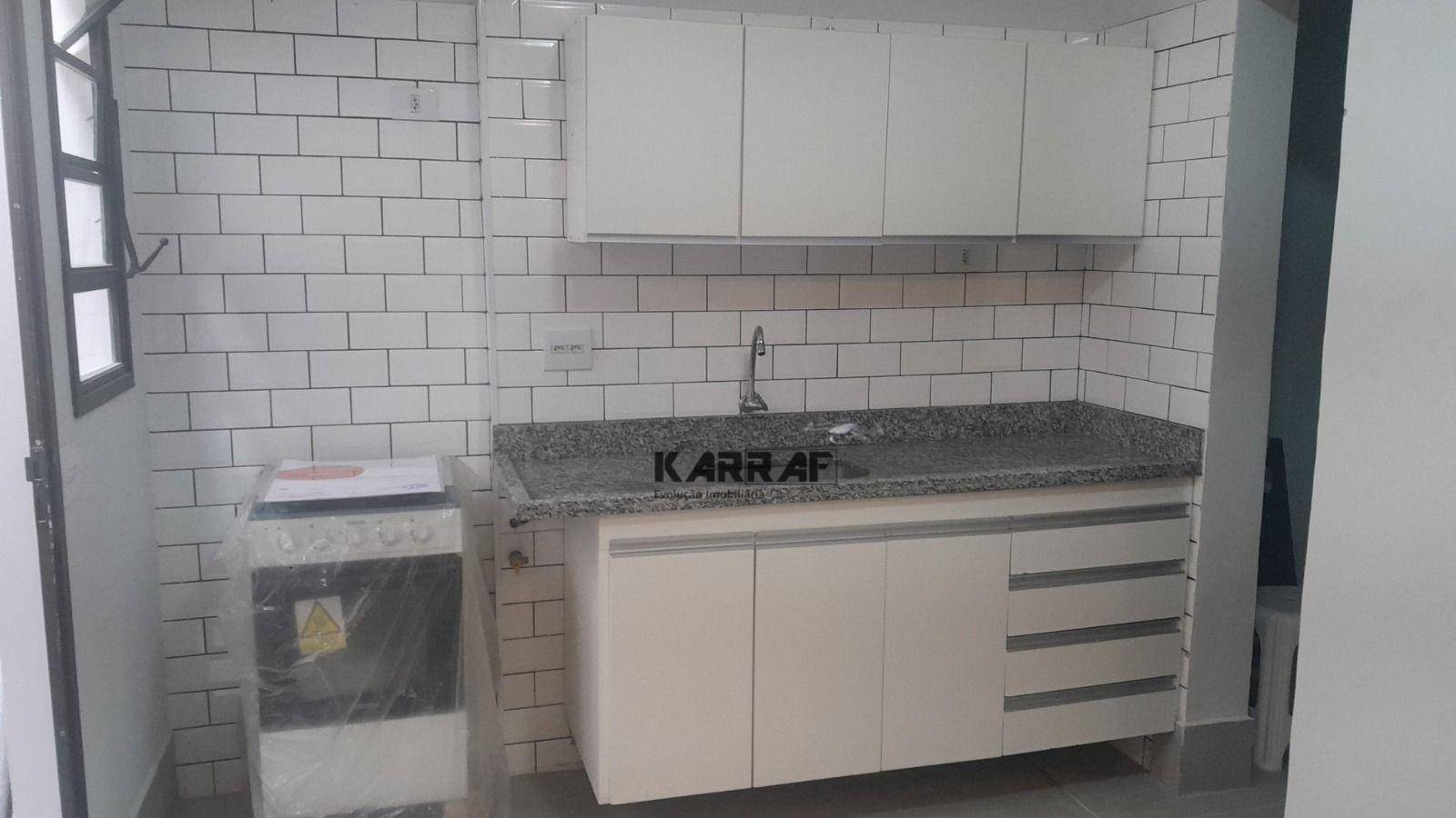 Apartamento para alugar com 1 quarto, 55m² - Foto 12