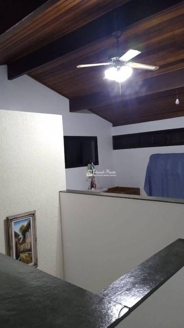 Sobrado à venda com 3 quartos, 289m² - Foto 9