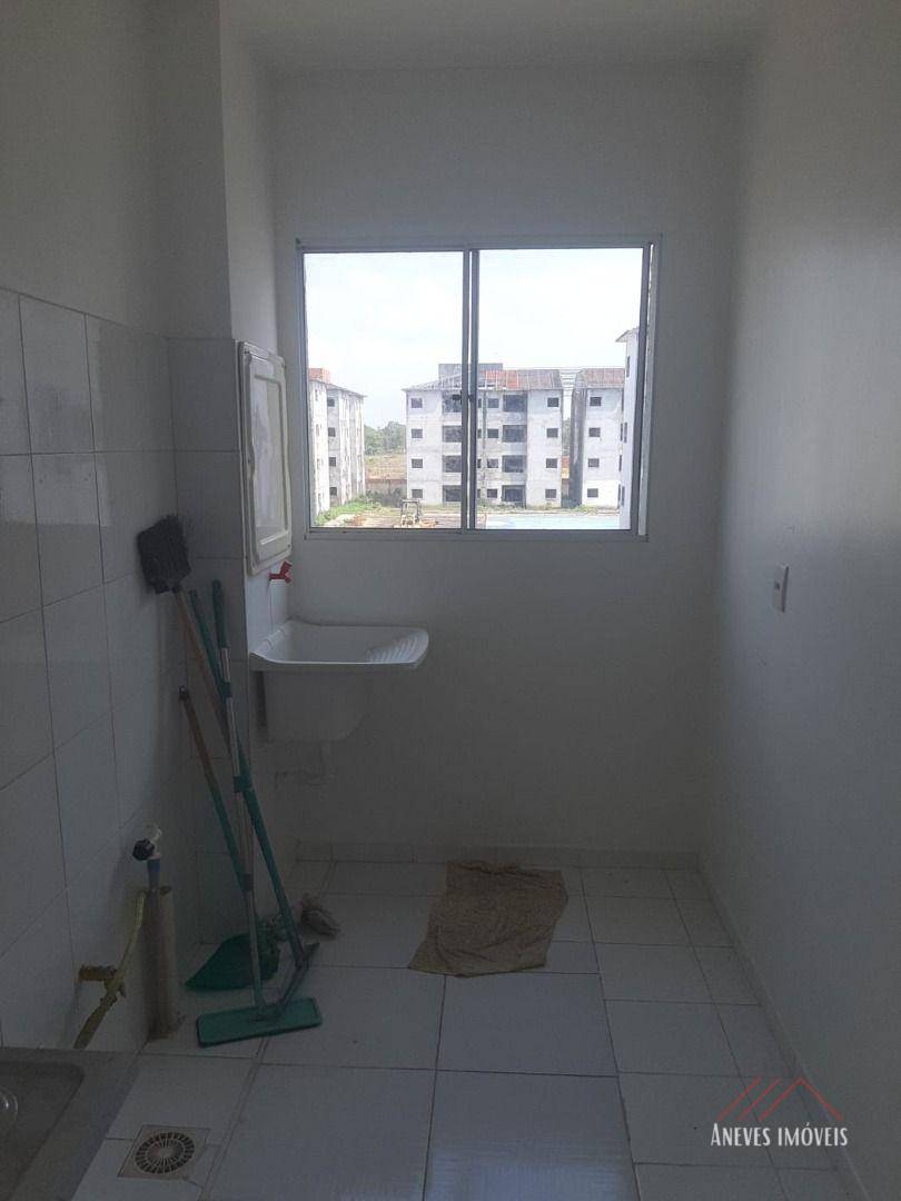 Apartamento à venda com 2 quartos, 64m² - Foto 6