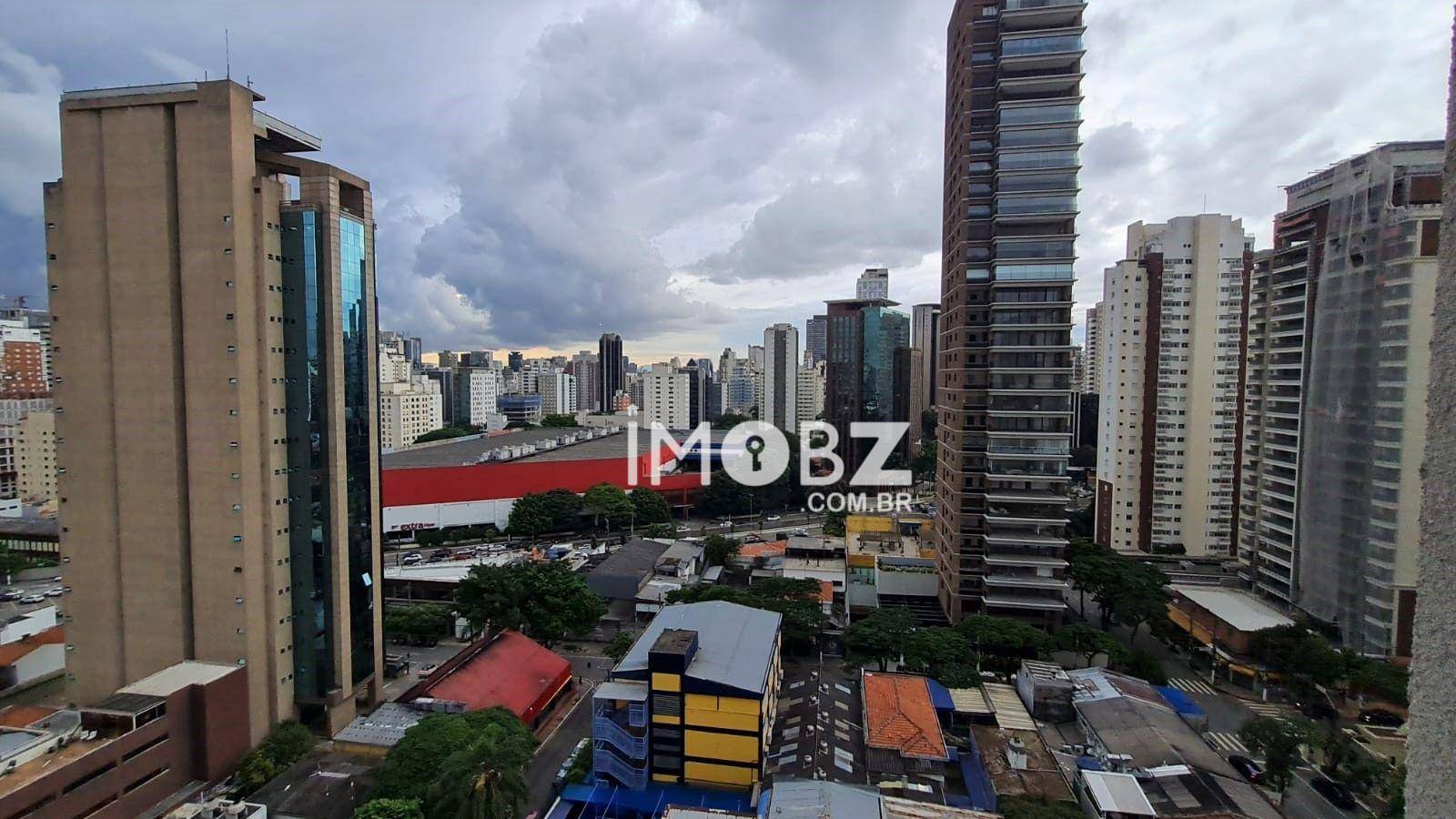 Apartamento à venda com 4 quartos, 246m² - Foto 22