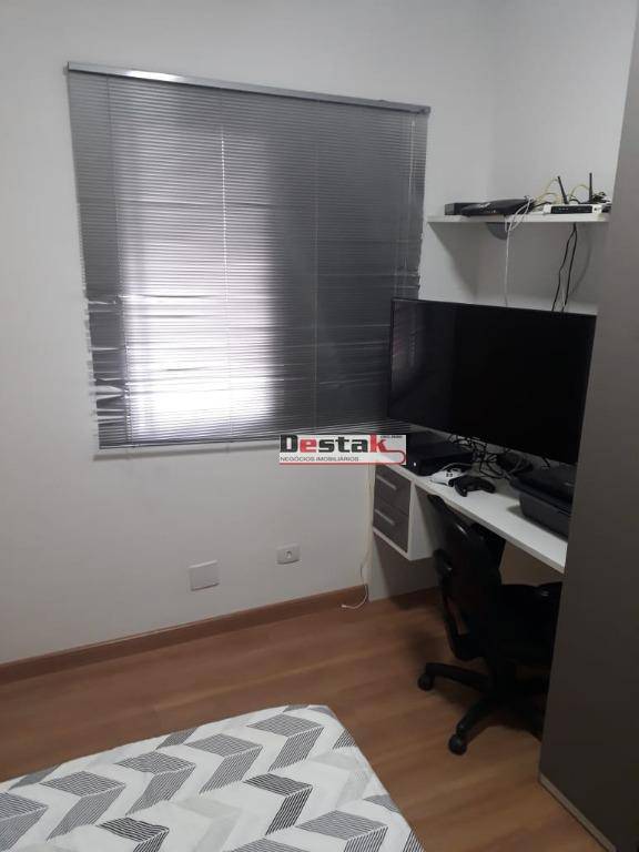 Apartamento à venda com 3 quartos, 80m² - Foto 16