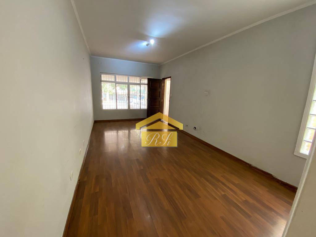 Sobrado para alugar com 3 quartos, 130m² - Foto 1