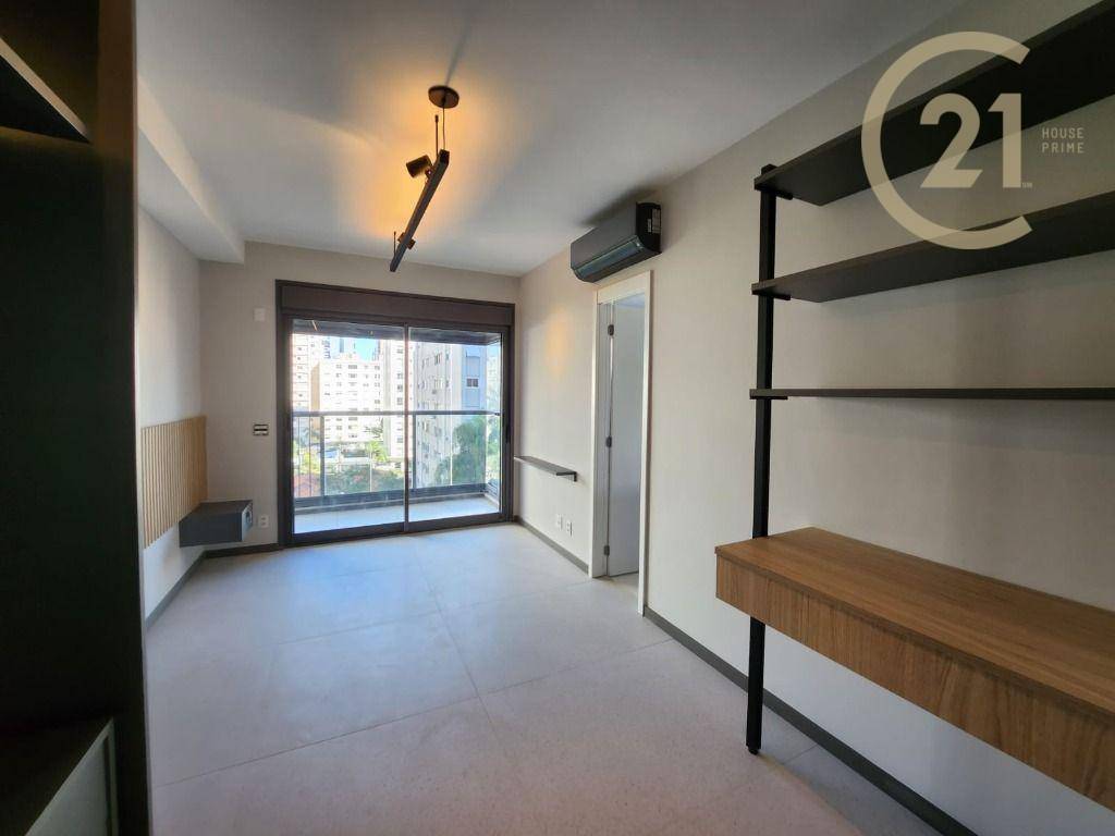 Apartamento à venda com 3 quartos, 162m² - Foto 8