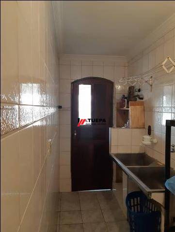 Sobrado à venda com 3 quartos, 219m² - Foto 4