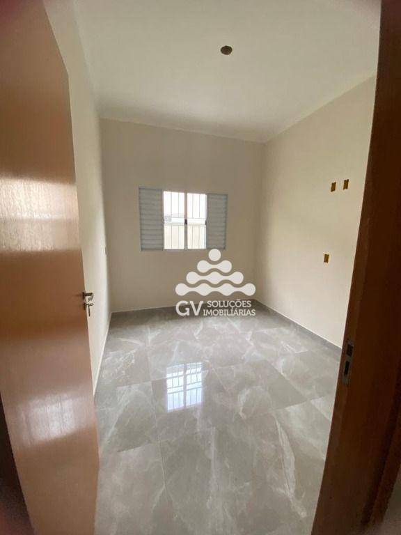 Casa à venda com 3 quartos, 78m² - Foto 7