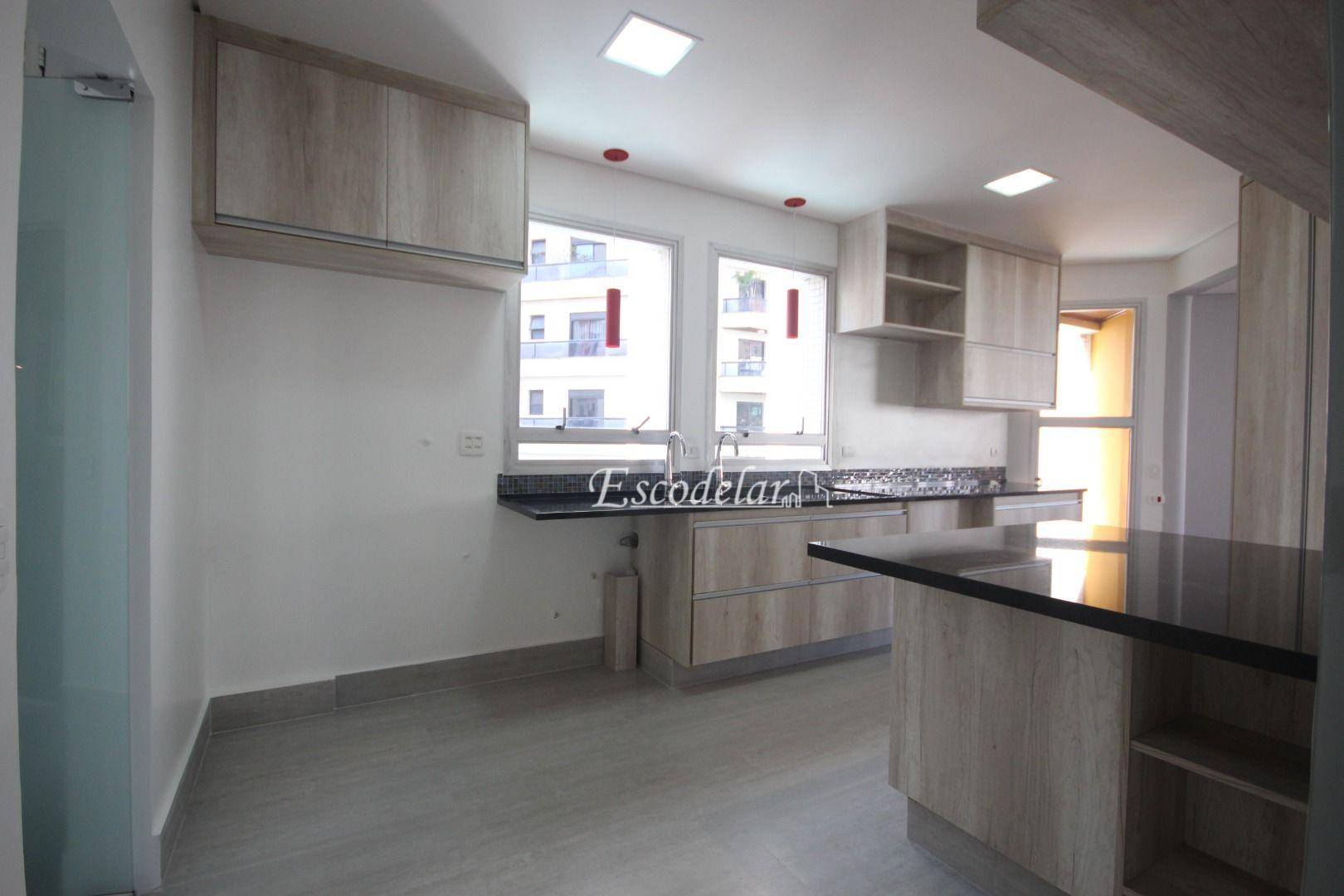 Apartamento à venda com 3 quartos, 244m² - Foto 26