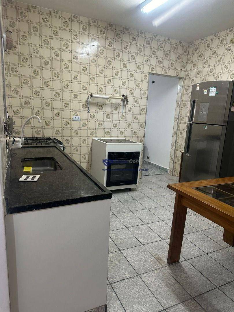 Sobrado à venda e aluguel com 4 quartos, 220m² - Foto 13