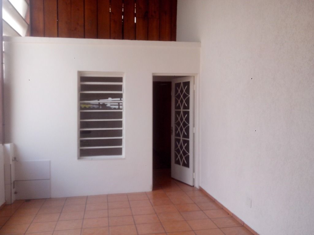 Sobrado à venda com 7 quartos, 300m² - Foto 29