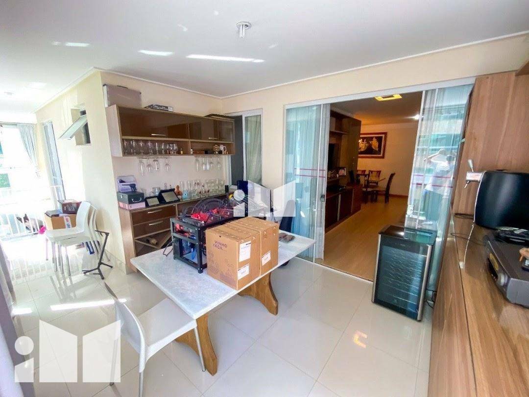 Apartamento à venda com 4 quartos, 206M2 - Foto 6