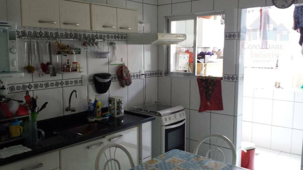 Apartamento à venda com 2 quartos, 70m² - Foto 18