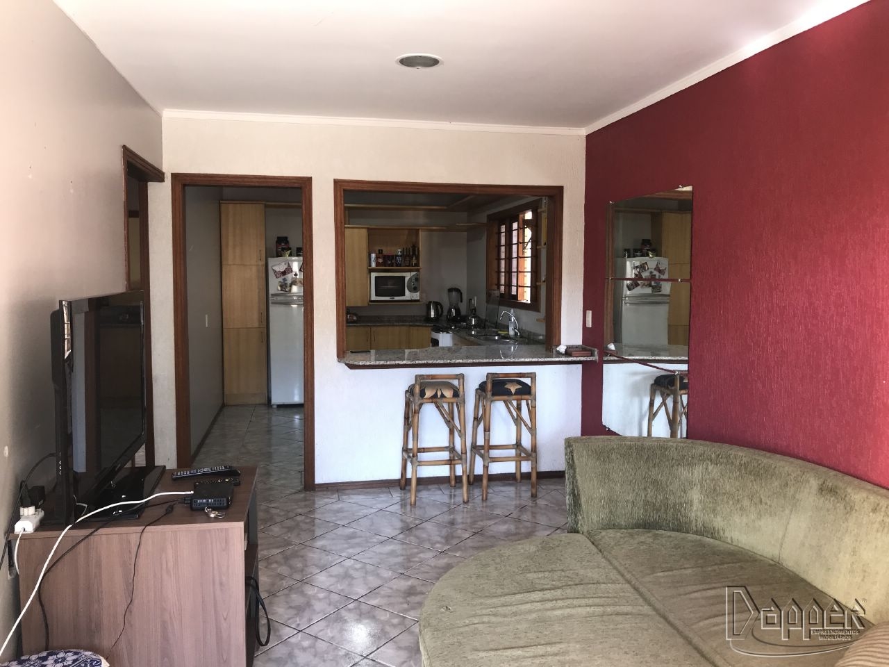 Casa à venda com 5 quartos, 244m² - Foto 3