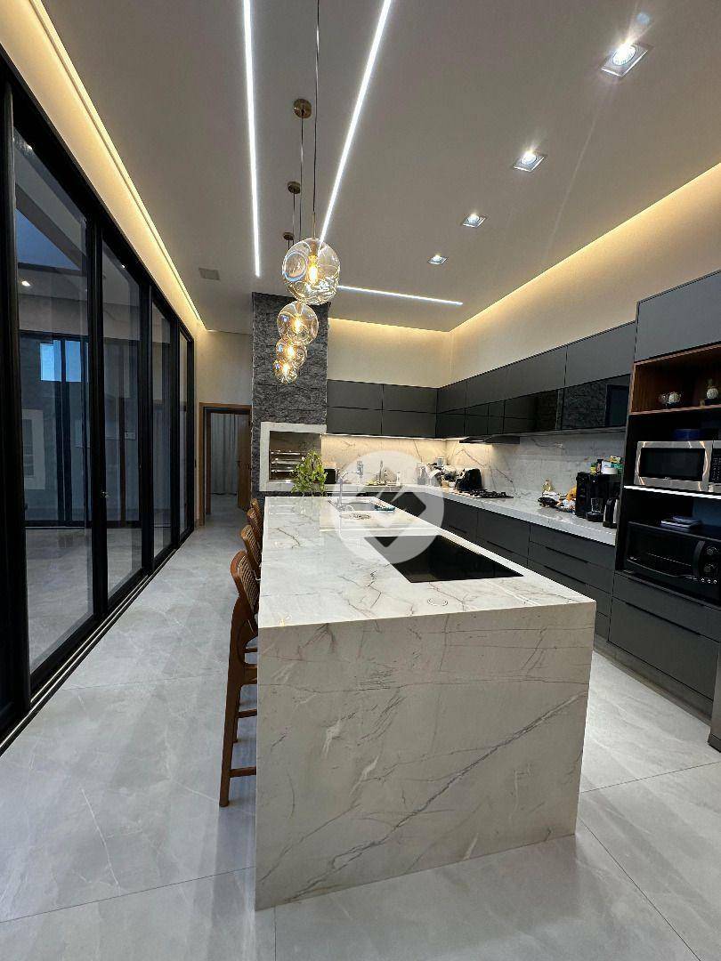 Casa à venda com 3 quartos, 219m² - Foto 17