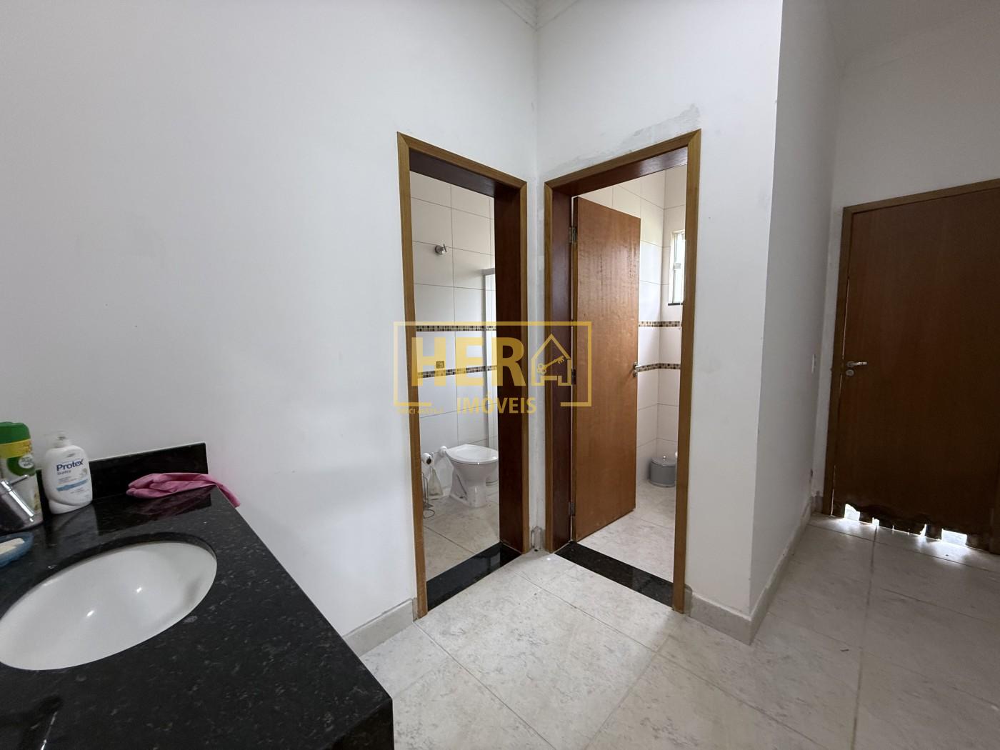 Chácara à venda com 7 quartos, 2120m² - Foto 32
