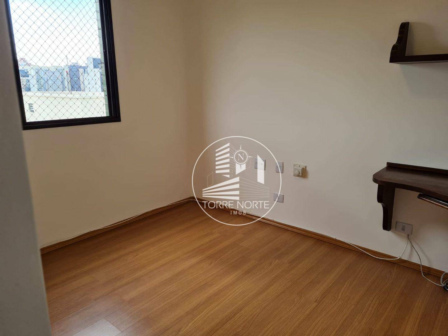 Apartamento à venda com 4 quartos, 220m² - Foto 25