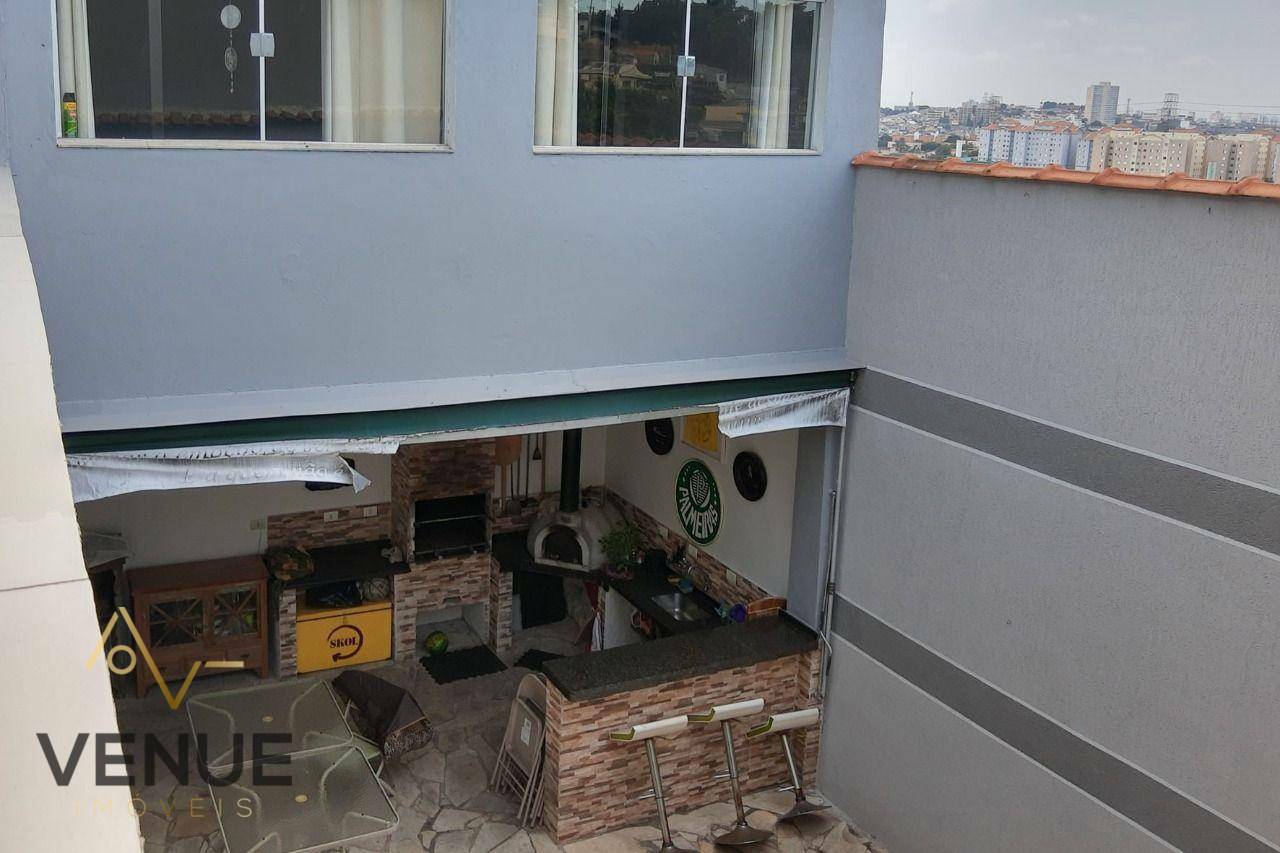 Sobrado à venda com 4 quartos, 260m² - Foto 2