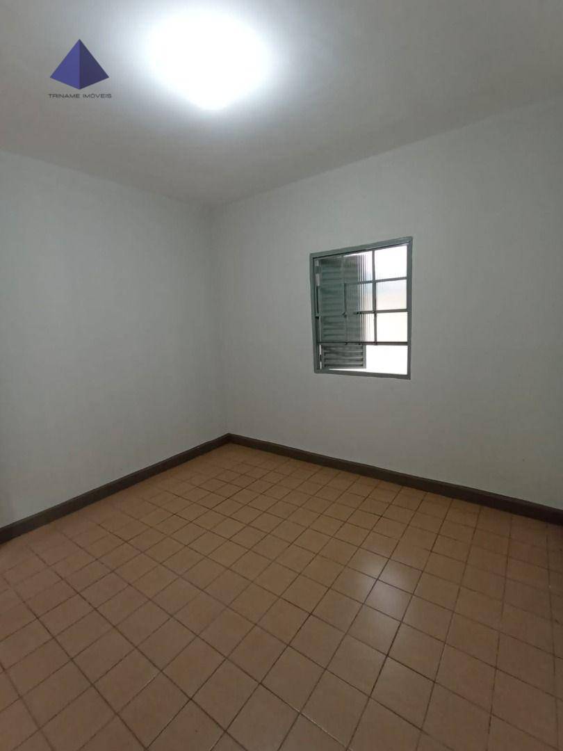 Apartamento para alugar com 1 quarto, 50m² - Foto 4