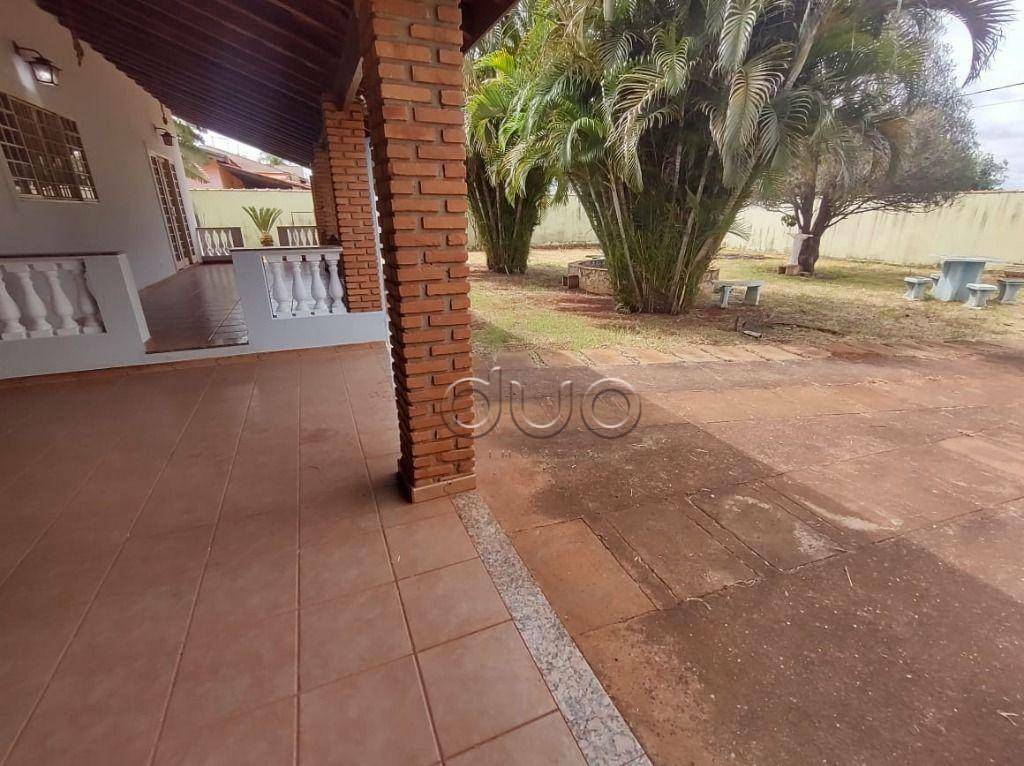 Chácara à venda com 3 quartos, 230m² - Foto 7