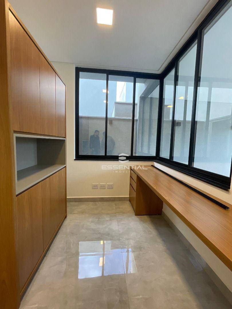 Casa de Condomínio à venda com 3 quartos, 240m² - Foto 31