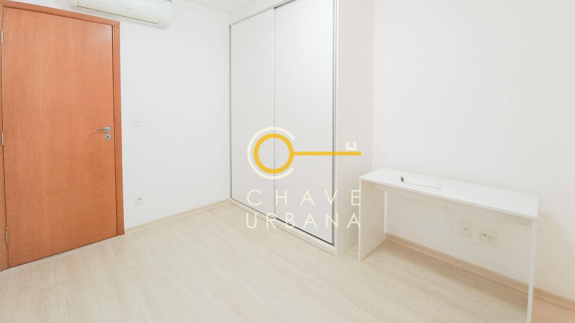 Apartamento para alugar com 4 quartos, 178m² - Foto 12