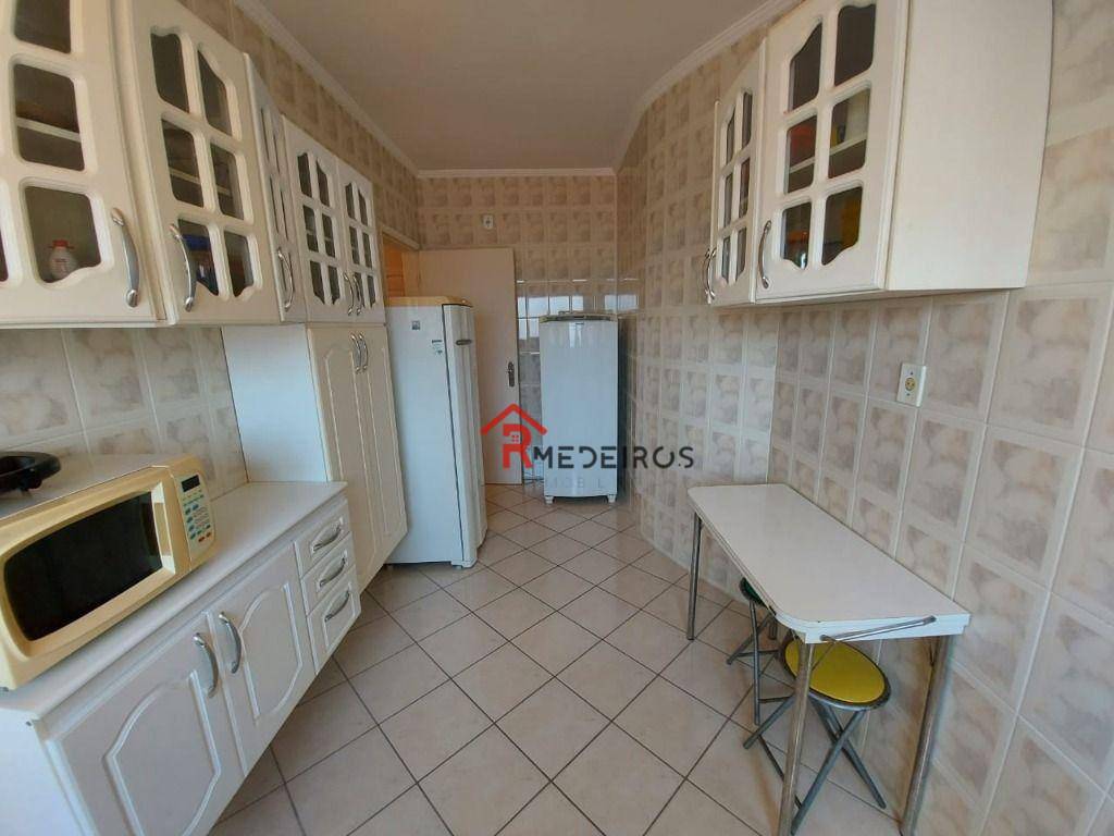 Apartamento à venda com 2 quartos, 70m² - Foto 7