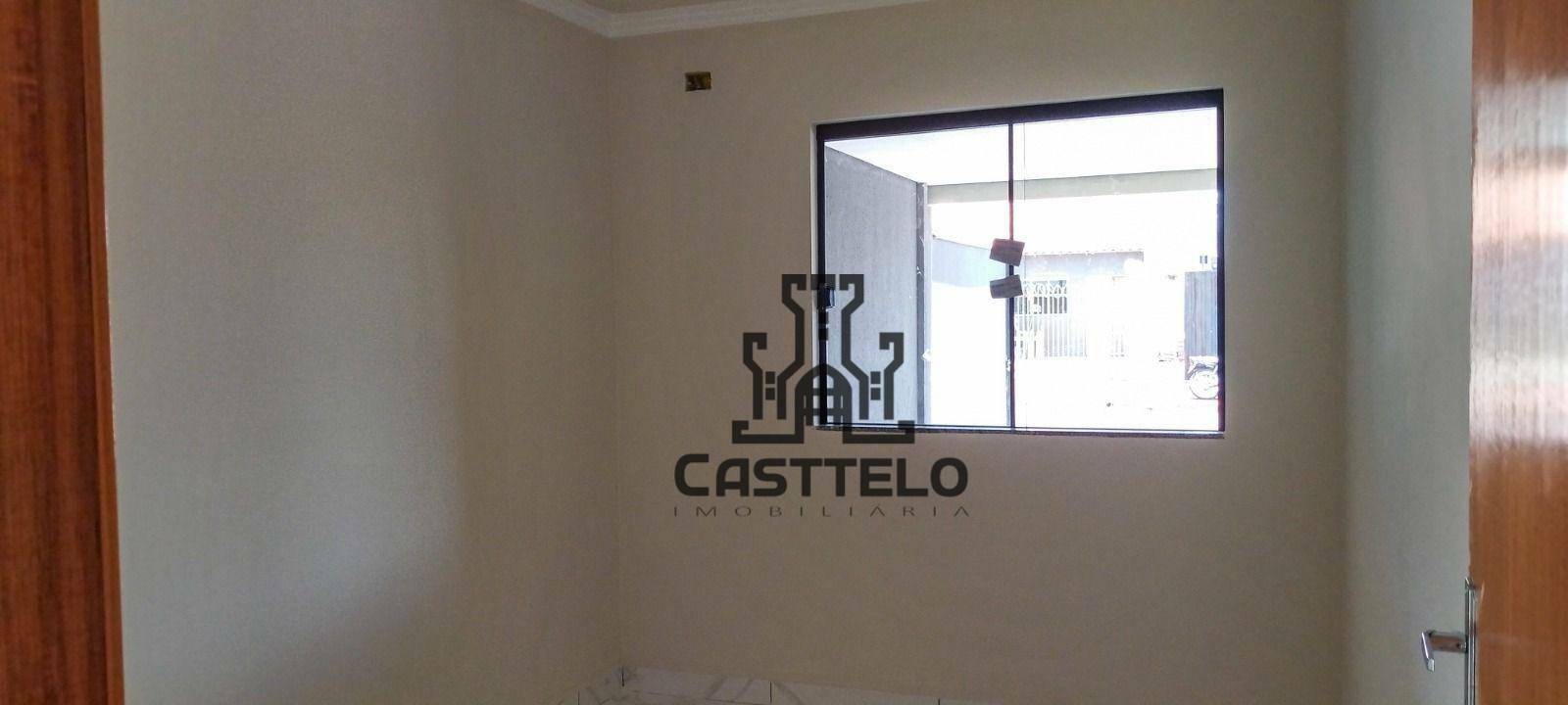 Casa à venda com 2 quartos, 70m² - Foto 8