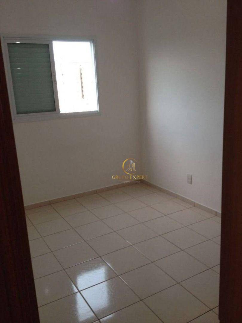 Apartamento para alugar com 2 quartos, 55m² - Foto 8