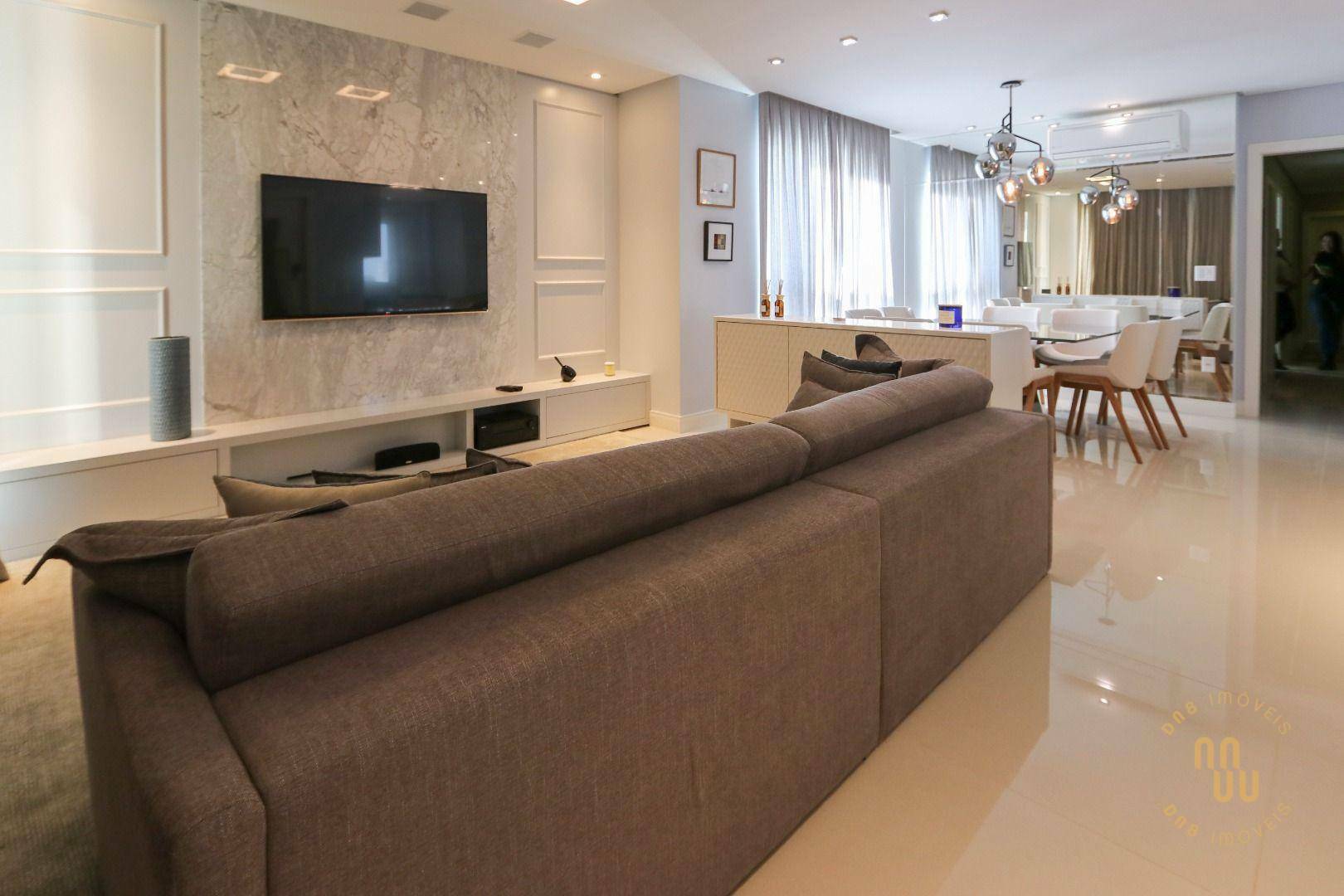 Apartamento à venda com 4 quartos, 158m² - Foto 41