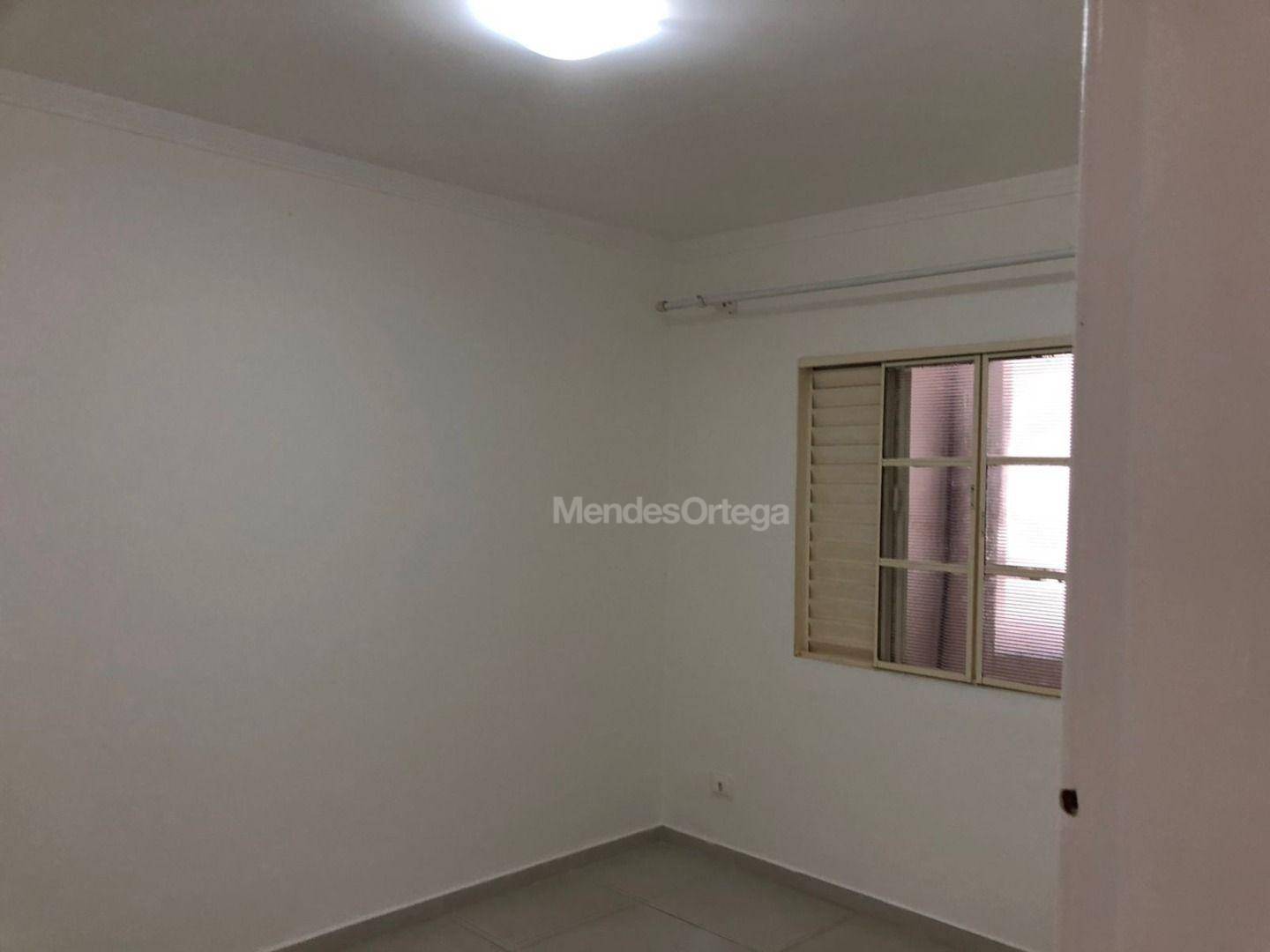 Casa à venda com 3 quartos, 114m² - Foto 13