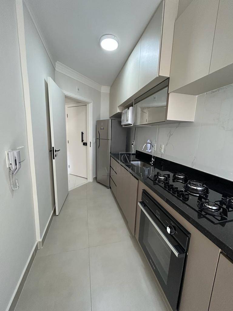 Apartamento à venda com 3 quartos, 84m² - Foto 10