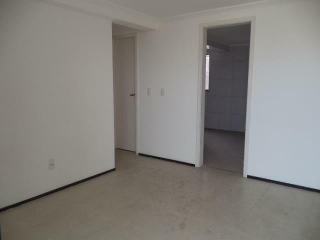 Apartamento à venda com 3 quartos, 112m² - Foto 13