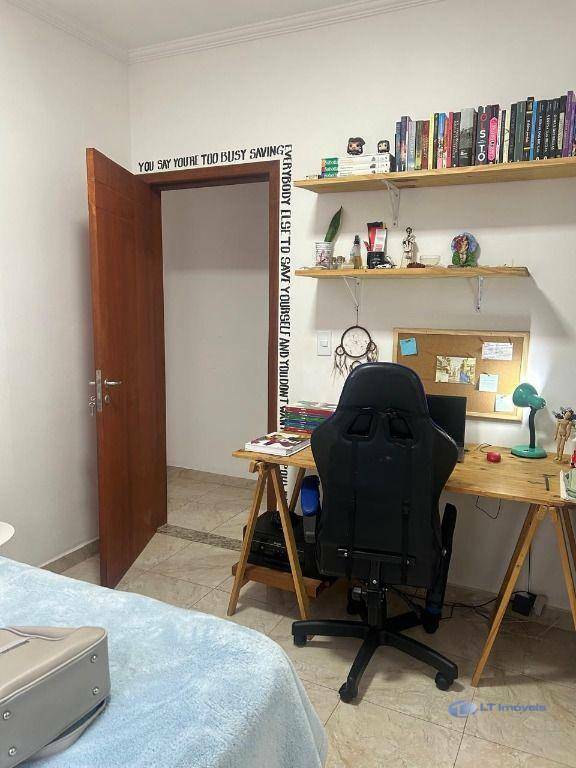 Casa à venda com 3 quartos, 160m² - Foto 10