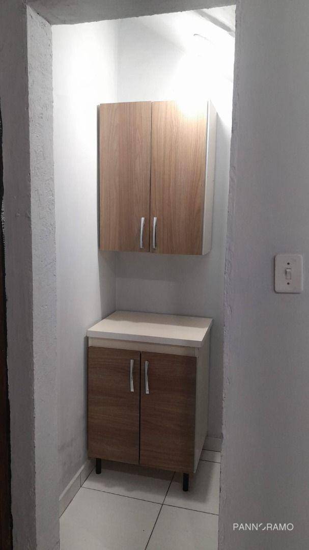 Apartamento para alugar com 2 quartos, 38m² - Foto 2