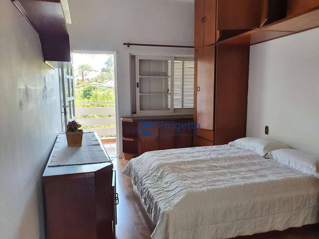 Casa de Condomínio à venda e aluguel com 3 quartos, 320m² - Foto 31