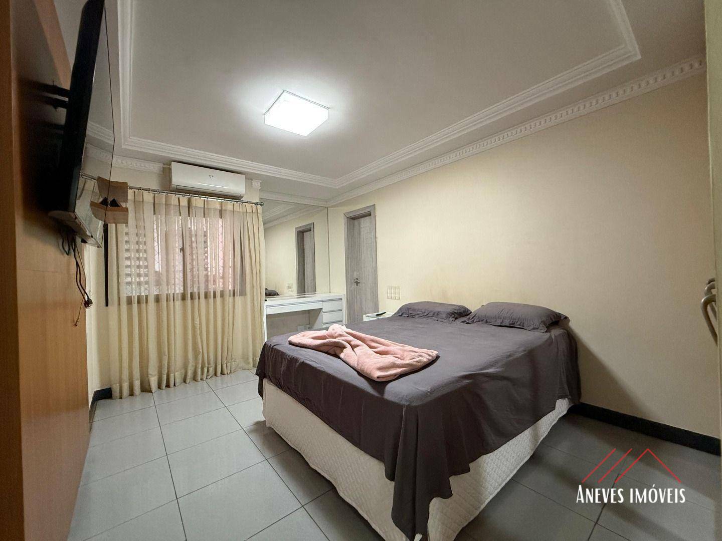 Apartamento à venda com 3 quartos, 221m² - Foto 31