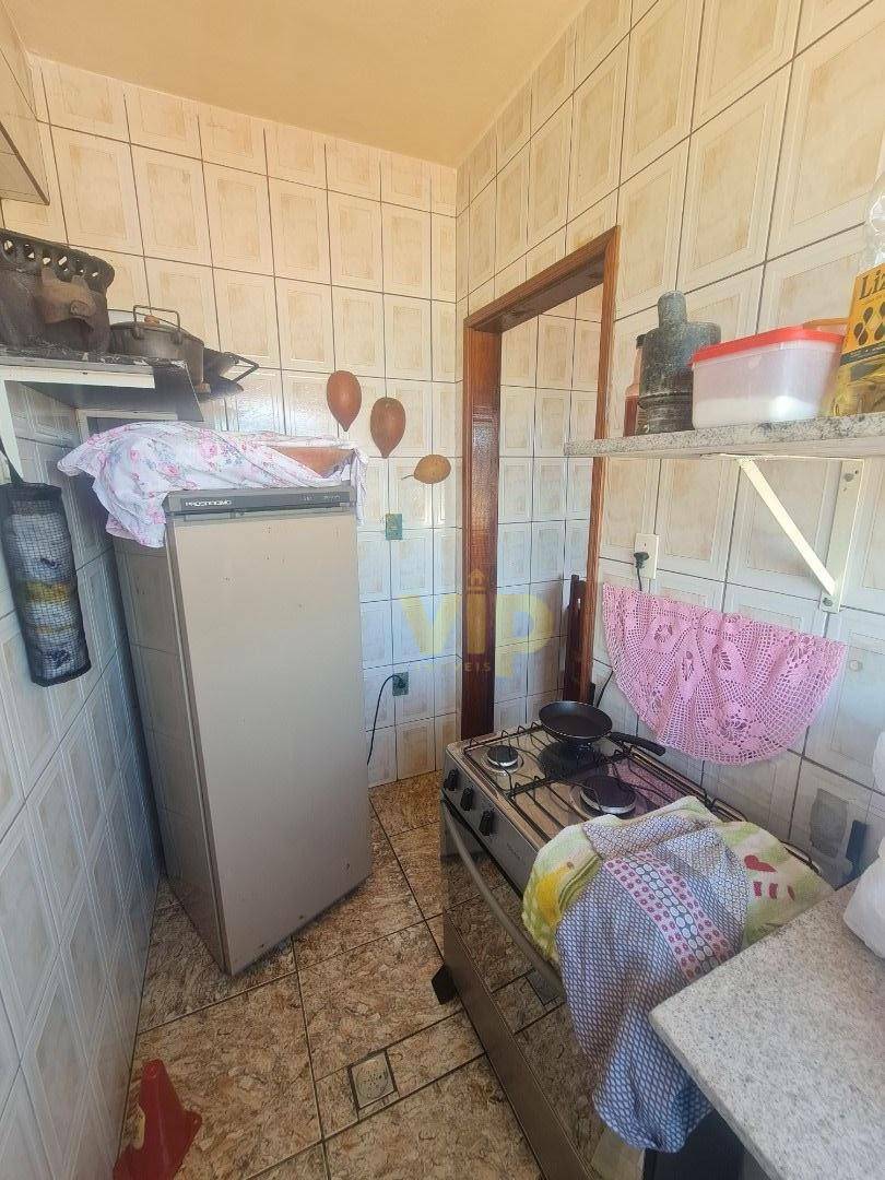 Apartamento à venda com 3 quartos, 75m² - Foto 7