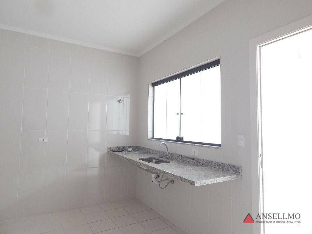 Sobrado à venda e aluguel com 3 quartos, 192m² - Foto 8