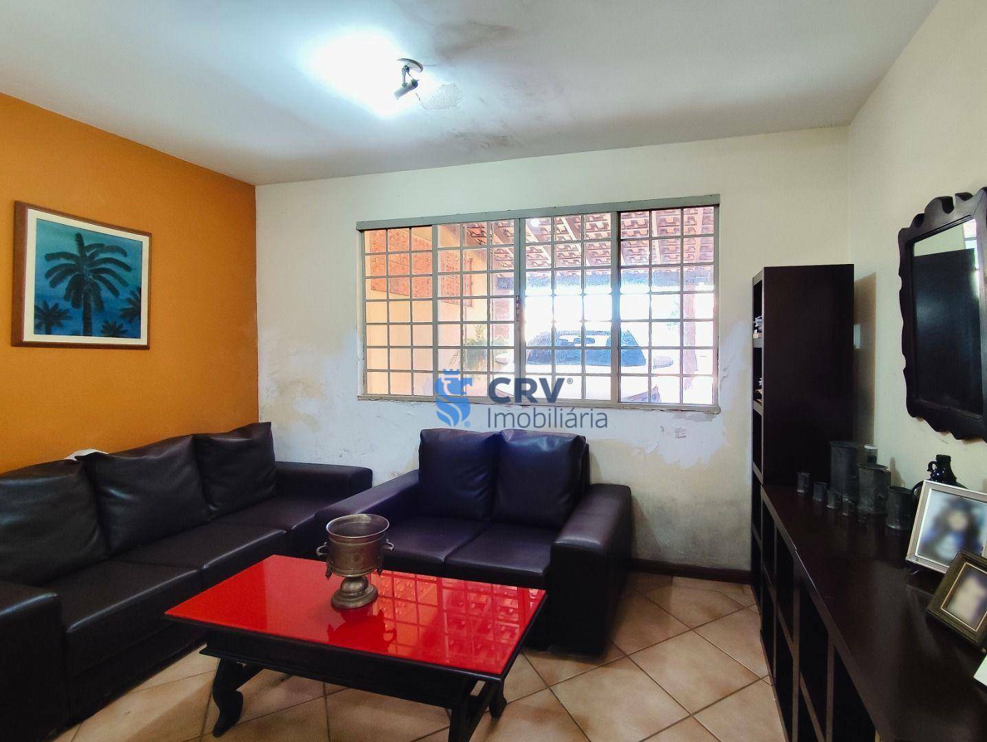 Casa à venda com 4 quartos, 300m² - Foto 4