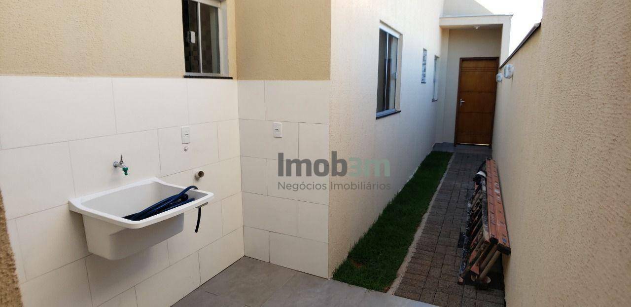 Casa à venda com 2 quartos, 73m² - Foto 17