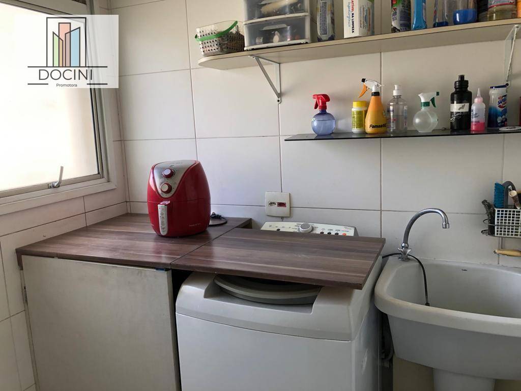 Apartamento à venda com 3 quartos, 109m² - Foto 2