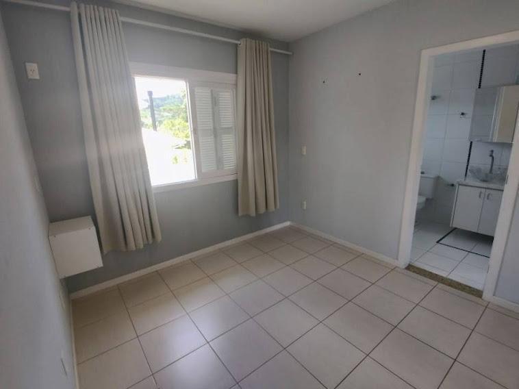 Casa de Condomínio à venda com 3 quartos, 210m² - Foto 21