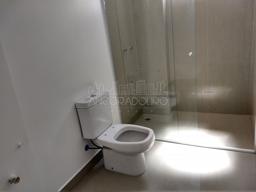 Apartamento à venda com 3 quartos, 253m² - Foto 7