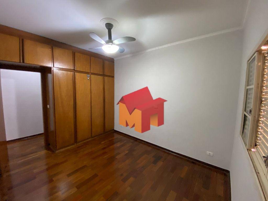 Casa à venda com 3 quartos, 197m² - Foto 10