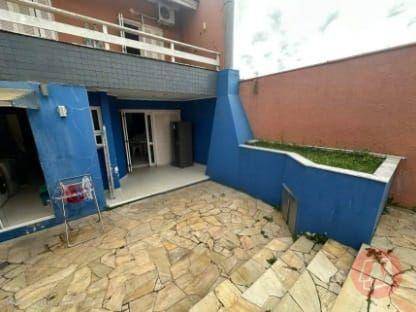 Casa para alugar com 4 quartos, 200m² - Foto 16