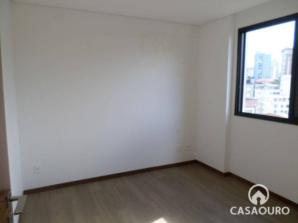 Apartamento à venda com 4 quartos, 135m² - Foto 15