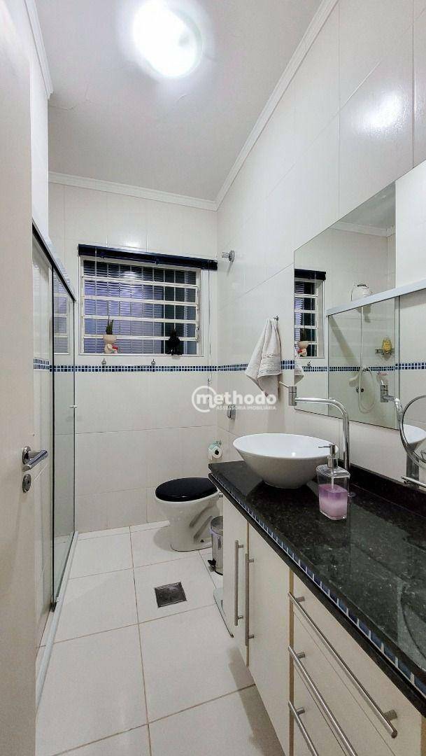 Casa à venda com 2 quartos, 85m² - Foto 11