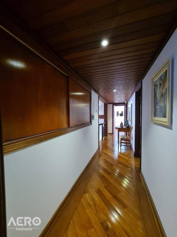 Casa à venda com 3 quartos, 279m² - Foto 41