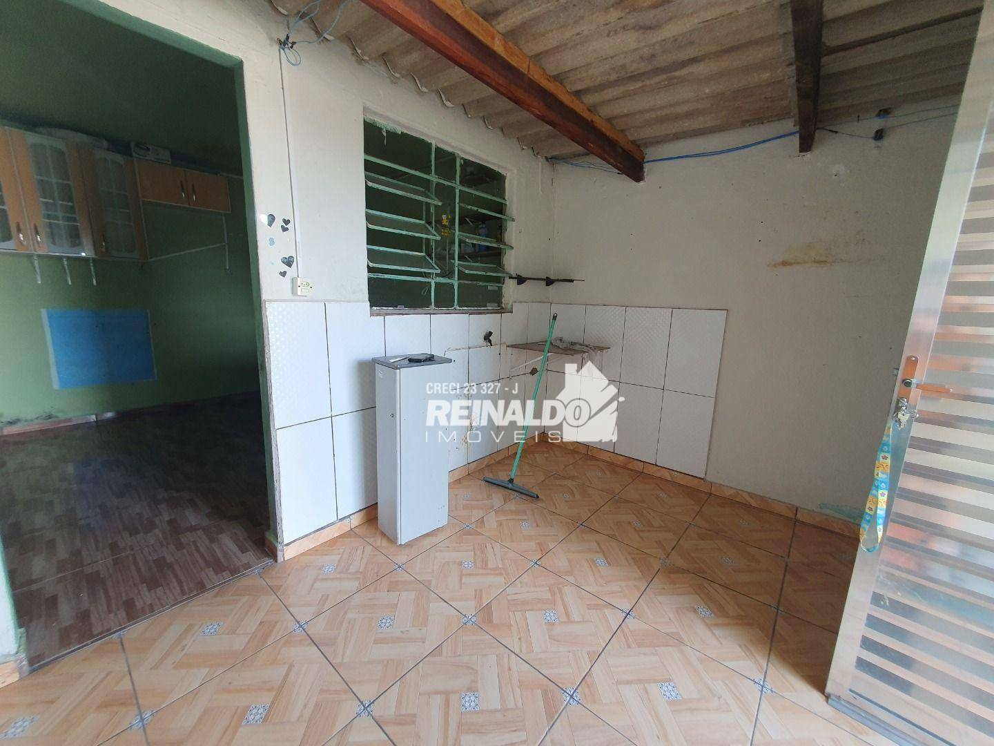 Casa à venda com 9 quartos, 474m² - Foto 26