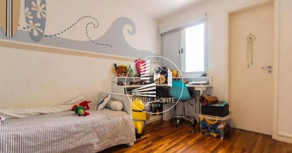 Apartamento à venda com 3 quartos, 143m² - Foto 8