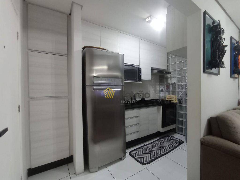 Apartamento à venda com 2 quartos, 53m² - Foto 1